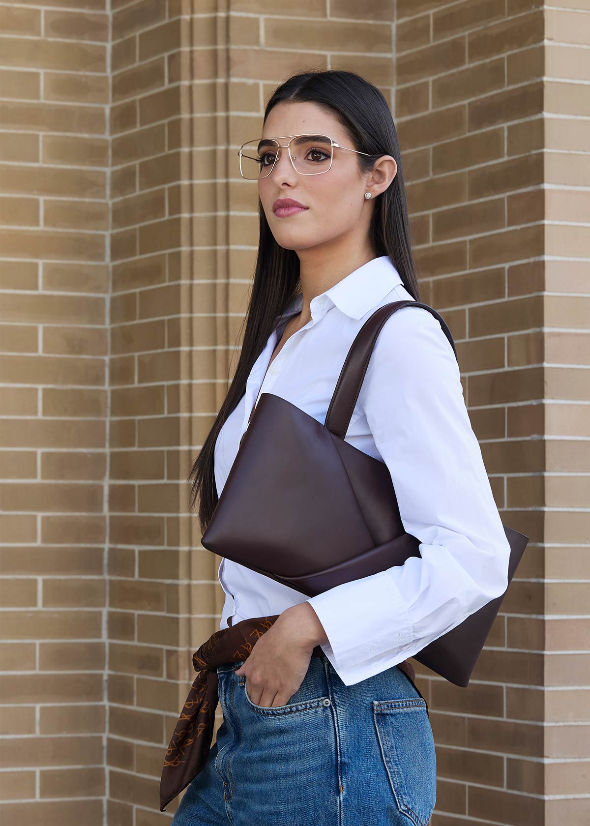 BOLSO 005 CHOCO I COLECCIÓN GENIUS LOCI